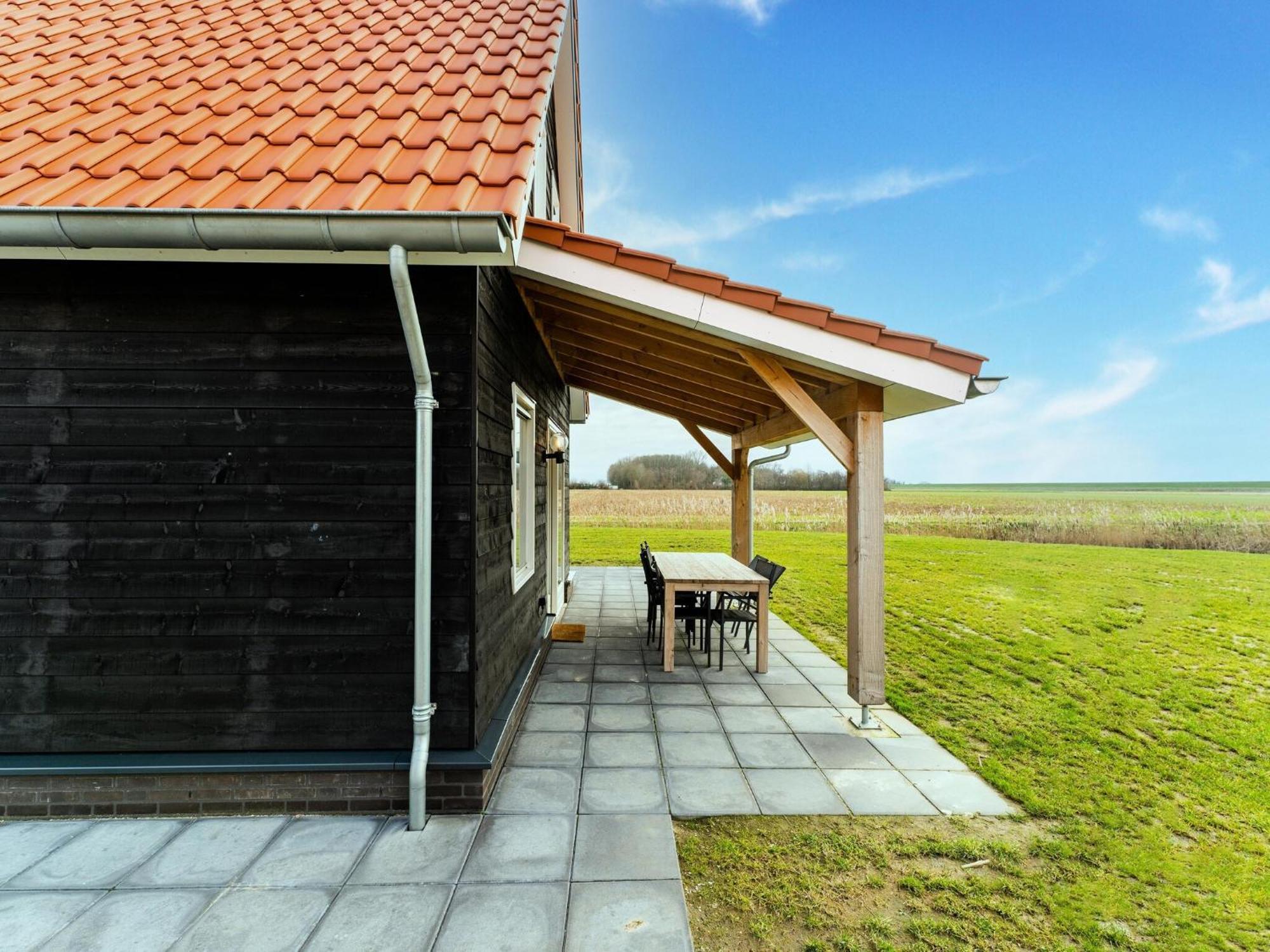 Holiday Home In Scherpenisse Exterior photo